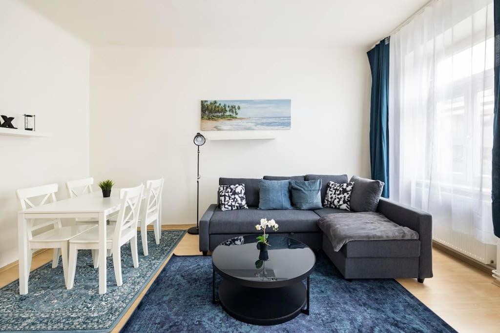 Beautiful 1 Bedroom Apartment Near Schoenbrunn Wina Bagian luar foto