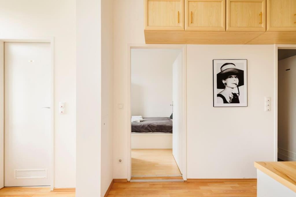 Beautiful 1 Bedroom Apartment Near Schoenbrunn Wina Bagian luar foto